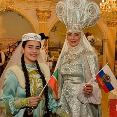 "Бабушка Вселенная"